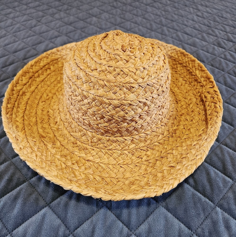 Womens Helen Kaminski Hand Woven Straw Hat